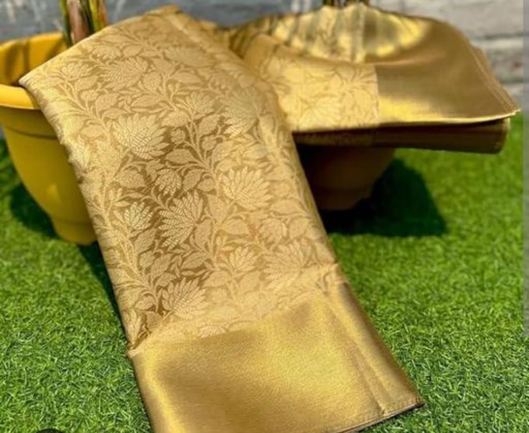 GOLDEN COLOUR SAREES - Image 3