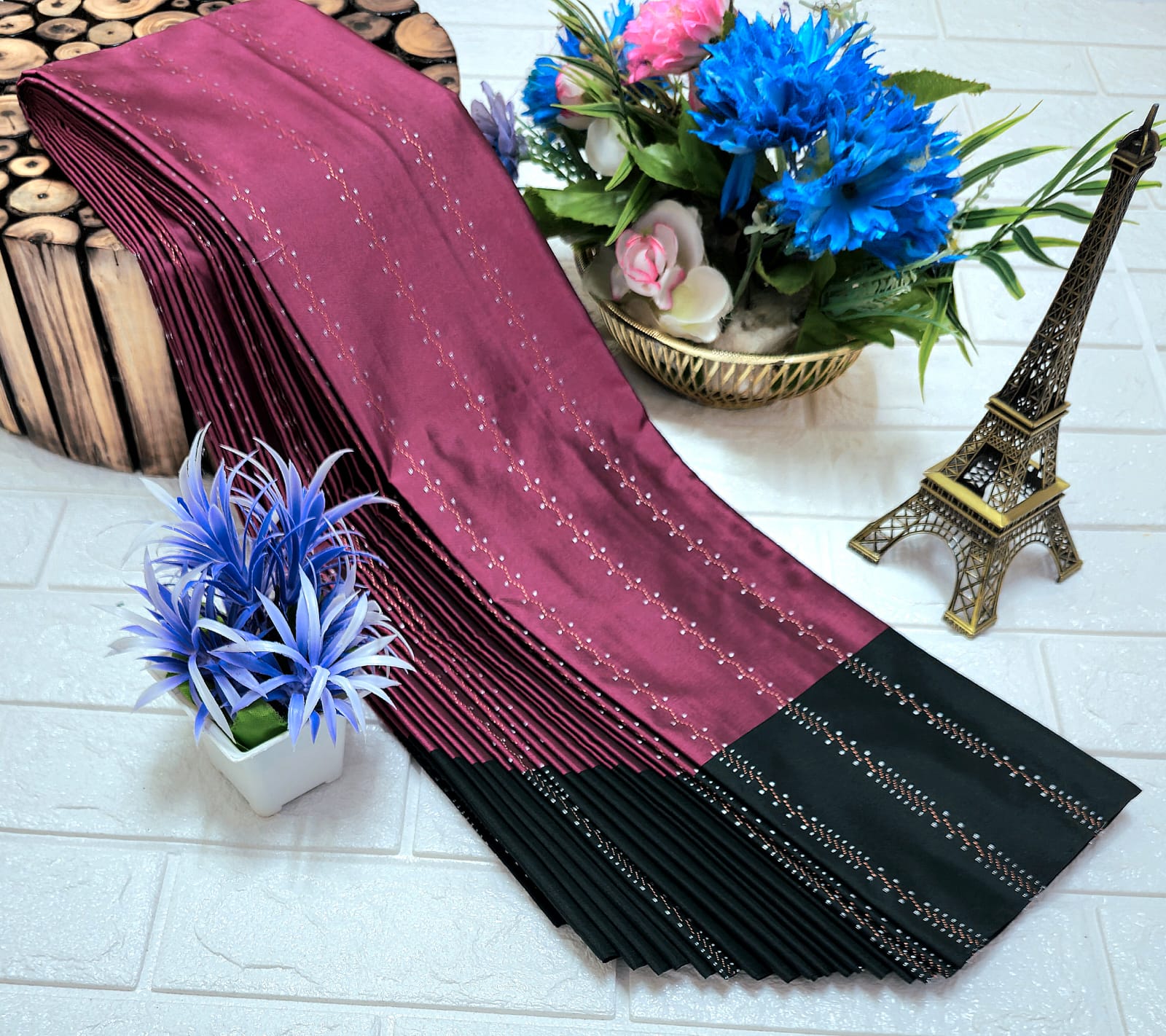Grand soft silks wedding and party wear Silk sarees - Image 2