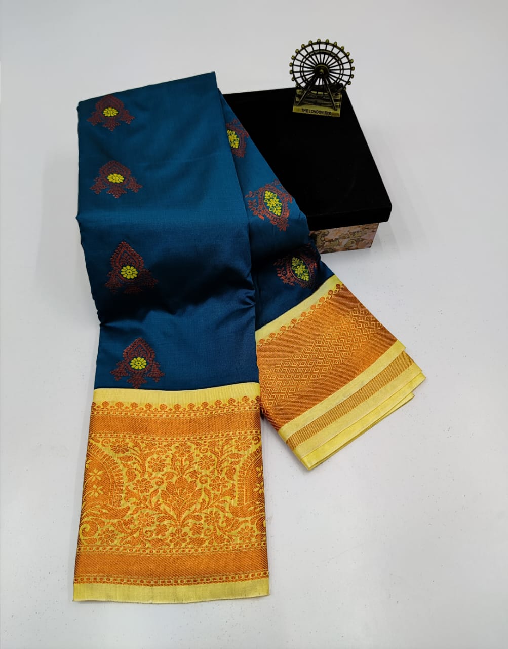 HANDLOOM SOFT SILK SAREES - Image 10