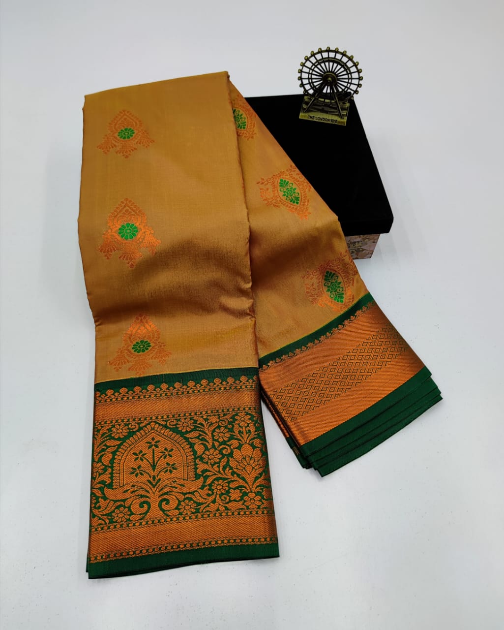 HANDLOOM SOFT SILK SAREES - Image 6