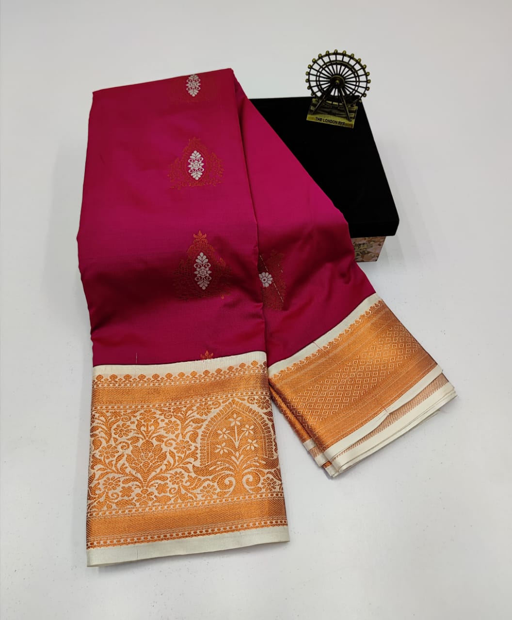 HANDLOOM SOFT SILK SAREES - Image 5