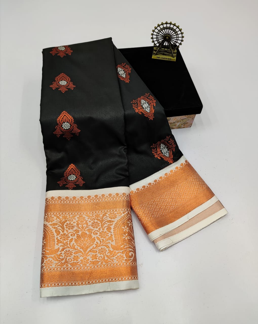 HANDLOOM SOFT SILK SAREES - Image 3
