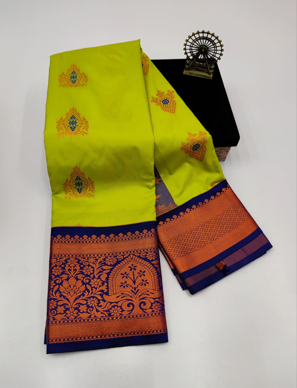 HANDLOOM SOFT SILK SAREES - Image 2